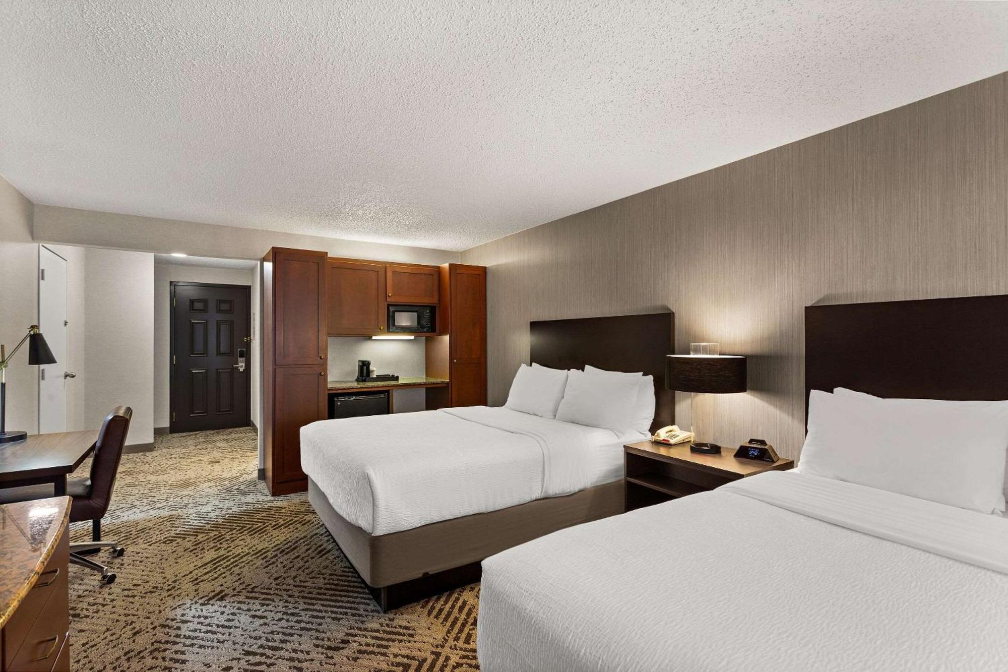 The Clover Hotel, Ascend Hotel Collection South Bend Bagian luar foto