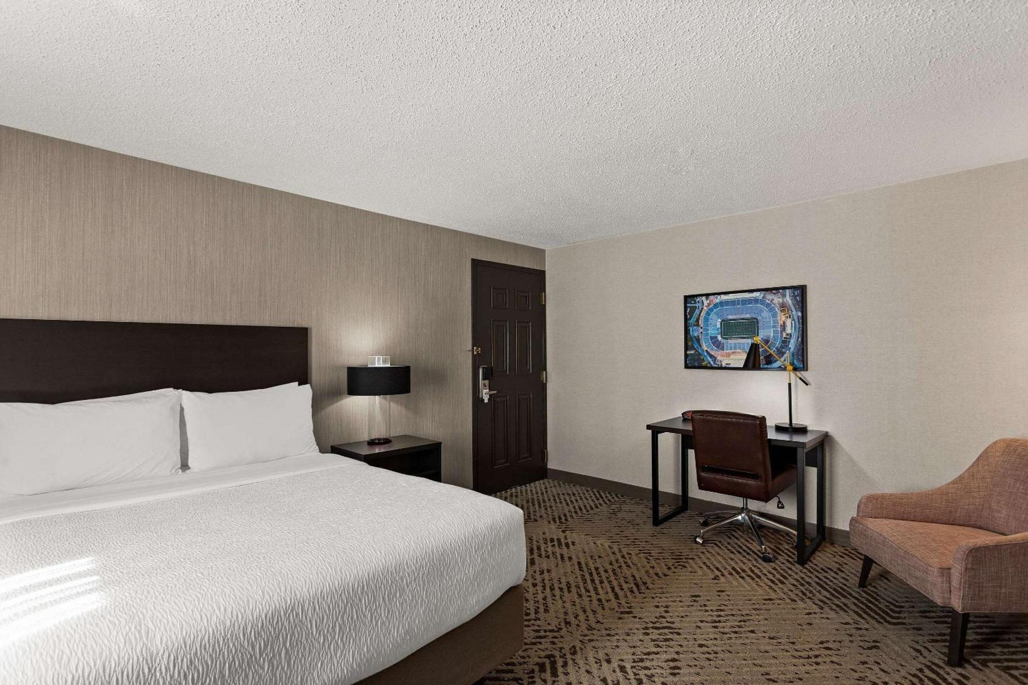 The Clover Hotel, Ascend Hotel Collection South Bend Bagian luar foto